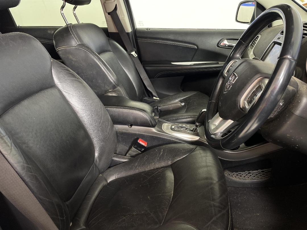 Photo '16' of Dodge Journey Photo '16' of Dodge Journey