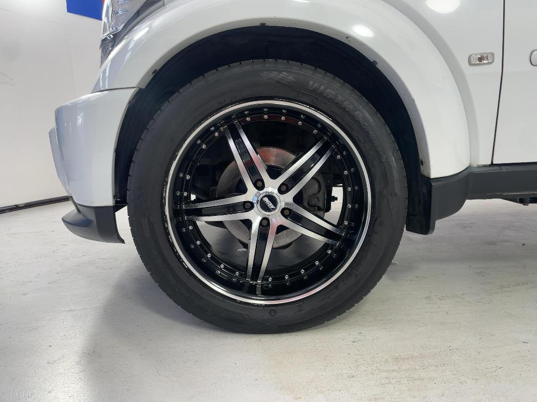 Photo '10' of Dodge Nitro Photo '10' of Dodge Nitro