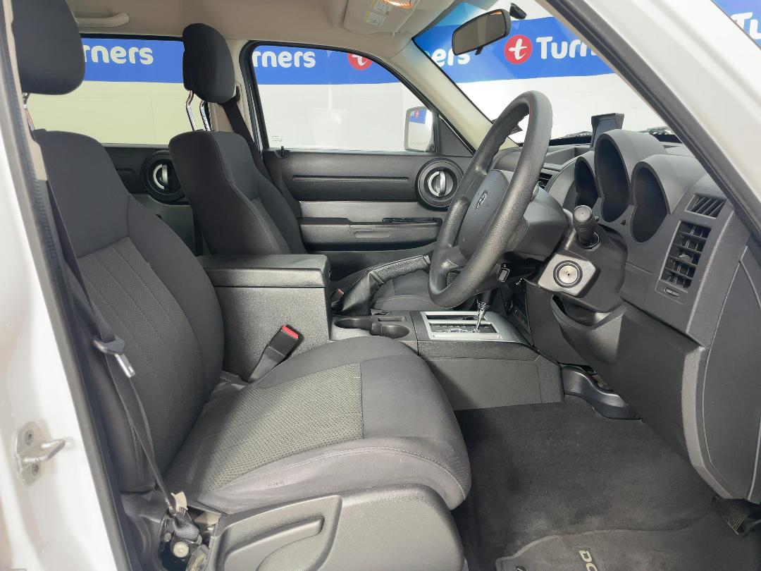 Photo '16' of Dodge Nitro Photo '16' of Dodge Nitro