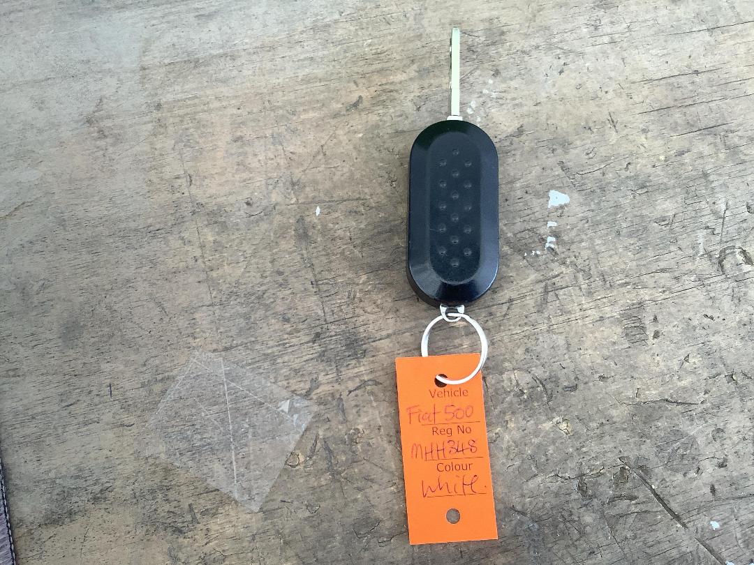 Photo '16' of Fiat 500 Lounge Photo '16' of Fiat 500 Lounge