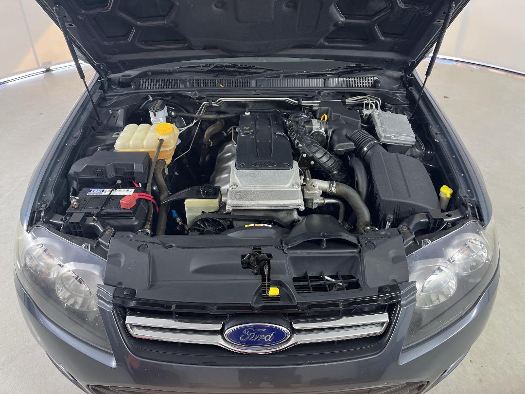 Photo '13' of Ford Falcon