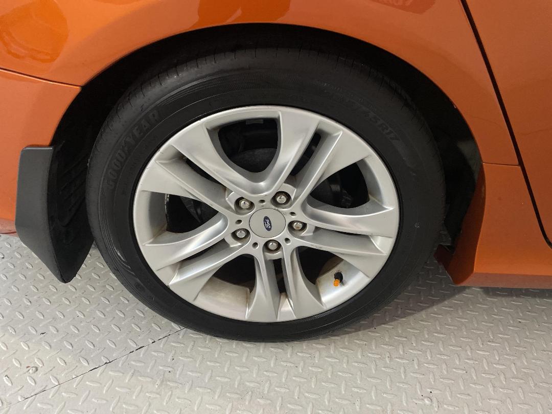 Photo '12' of Ford Falcon