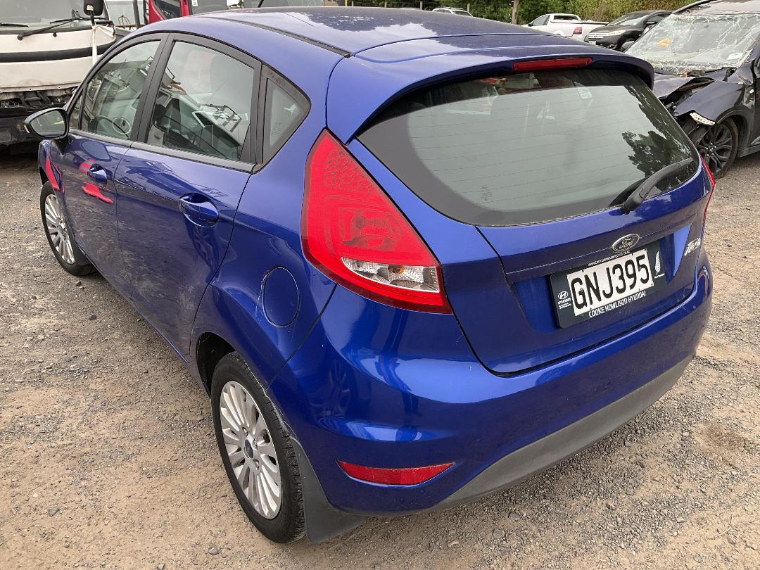 Photo '3' of Ford Fiesta LX Photo '3' of Ford Fiesta LX