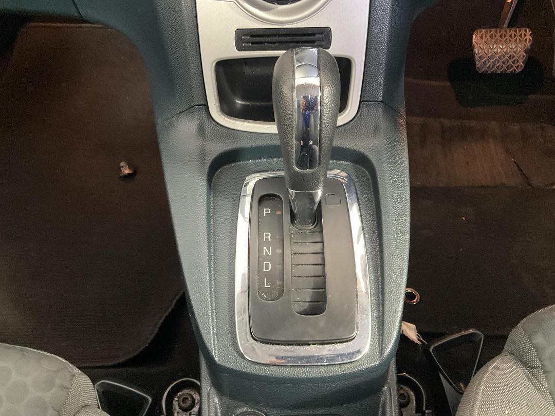 Photo '18' of Ford Fiesta