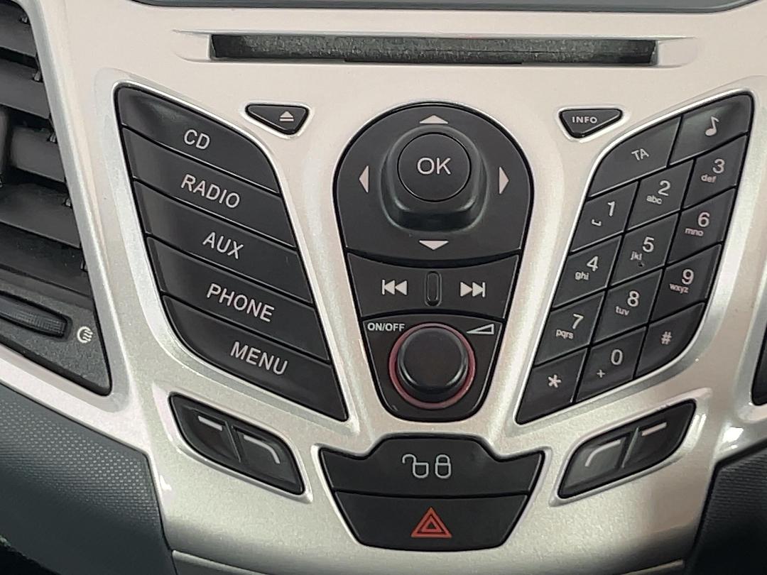 Photo '25' of Ford Fiesta