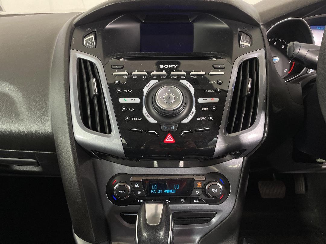 Photo '13' of Ford Focus Sport