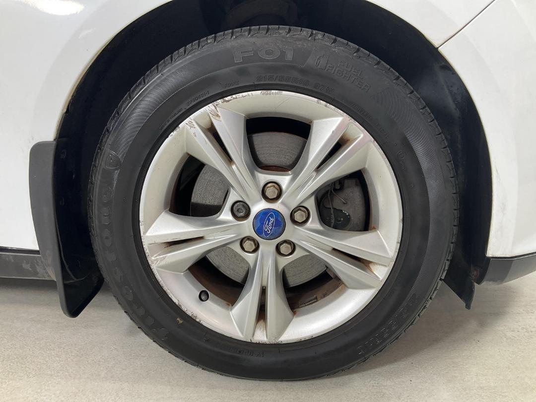 Photo '9' of Ford Focus Photo '9' of Ford Focus