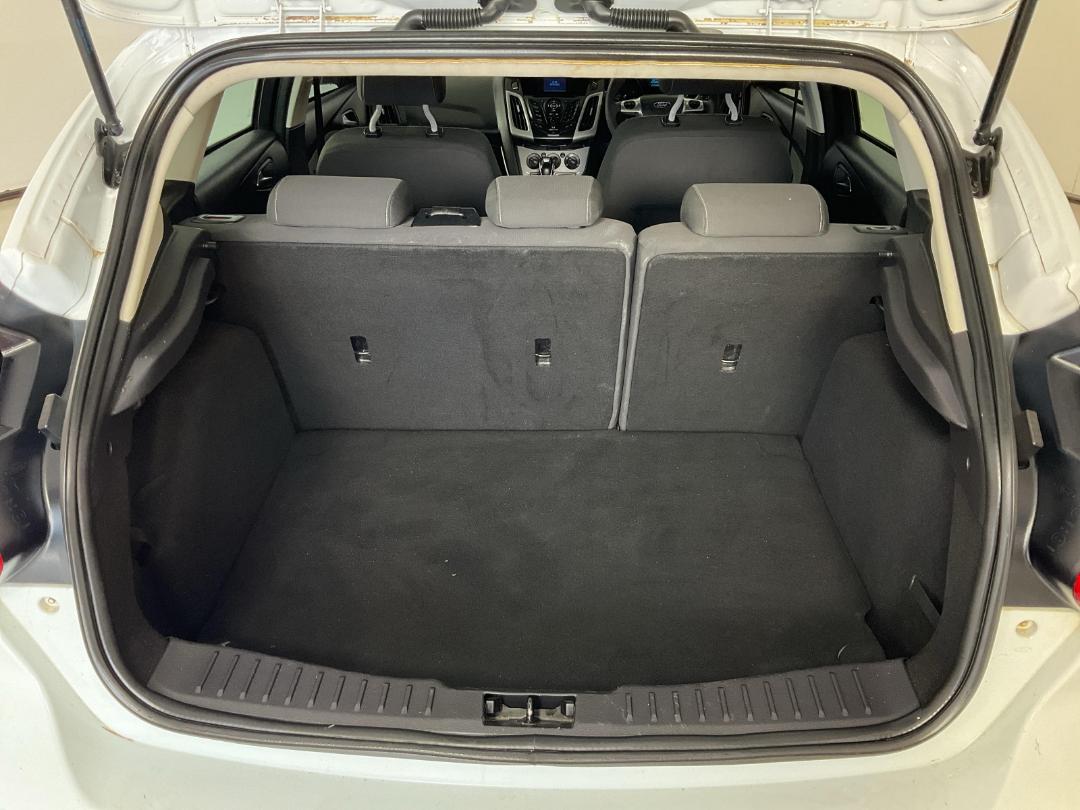 Photo '14' of Ford Focus Photo '14' of Ford Focus