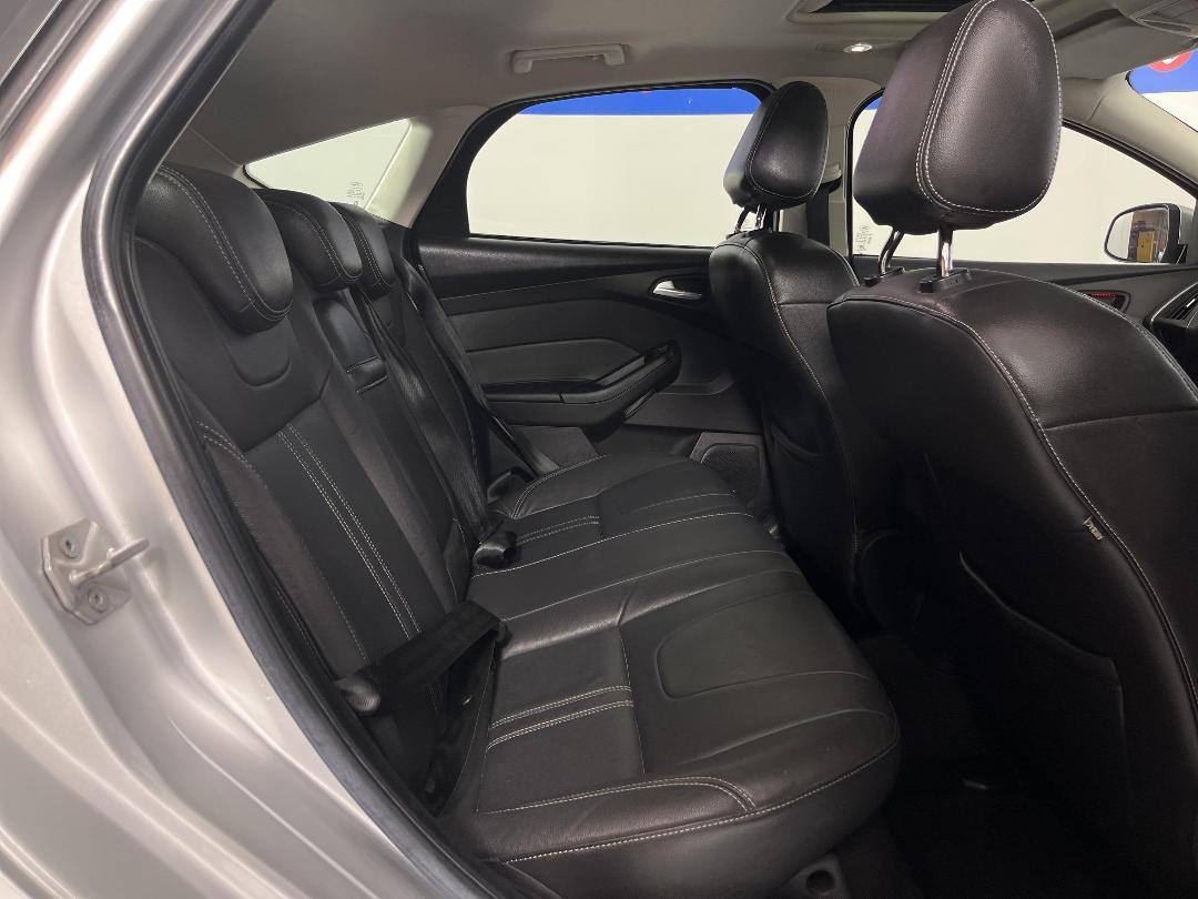 Photo '20' of Ford Focus