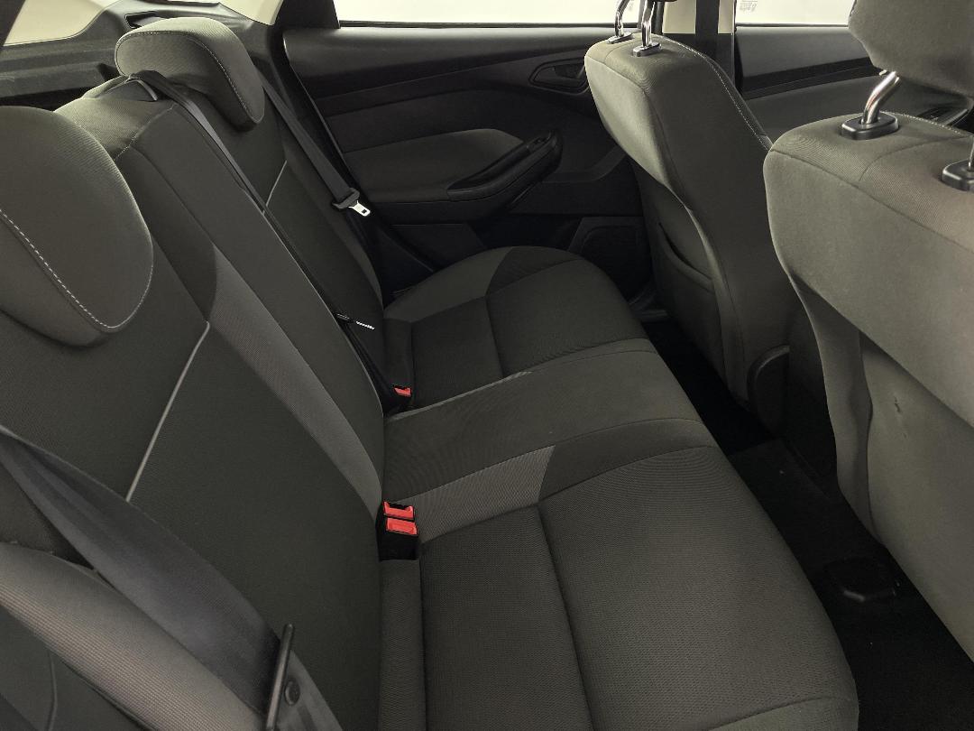 Photo '20' of Ford Focus Photo '20' of Ford Focus