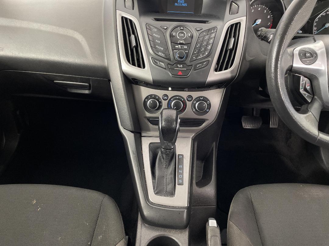 Photo '18' of Ford Focus Photo '18' of Ford Focus