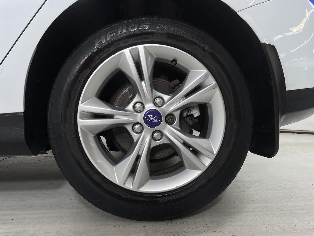 Photo '11' of Ford Focus