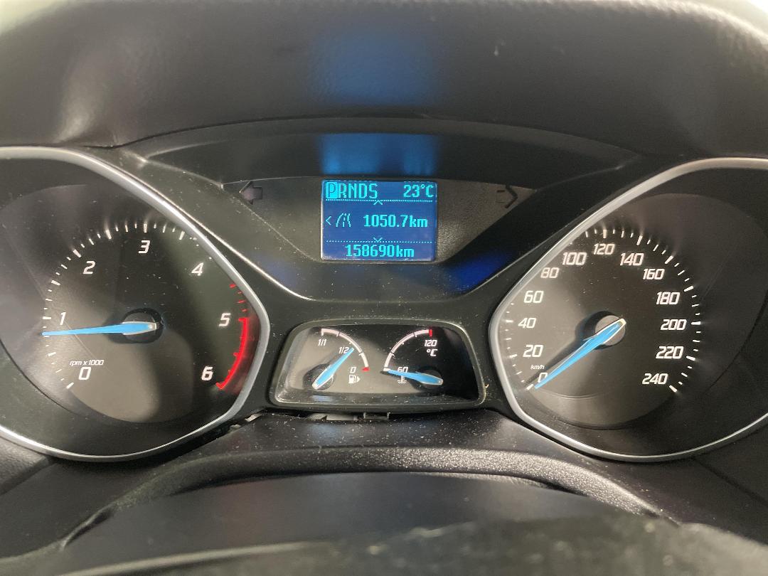 Photo '21' of Ford Focus