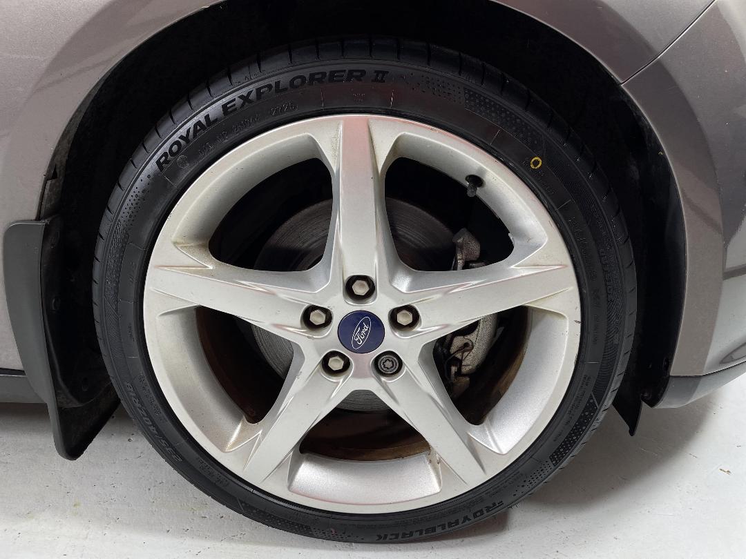 Photo '9' of Ford Focus