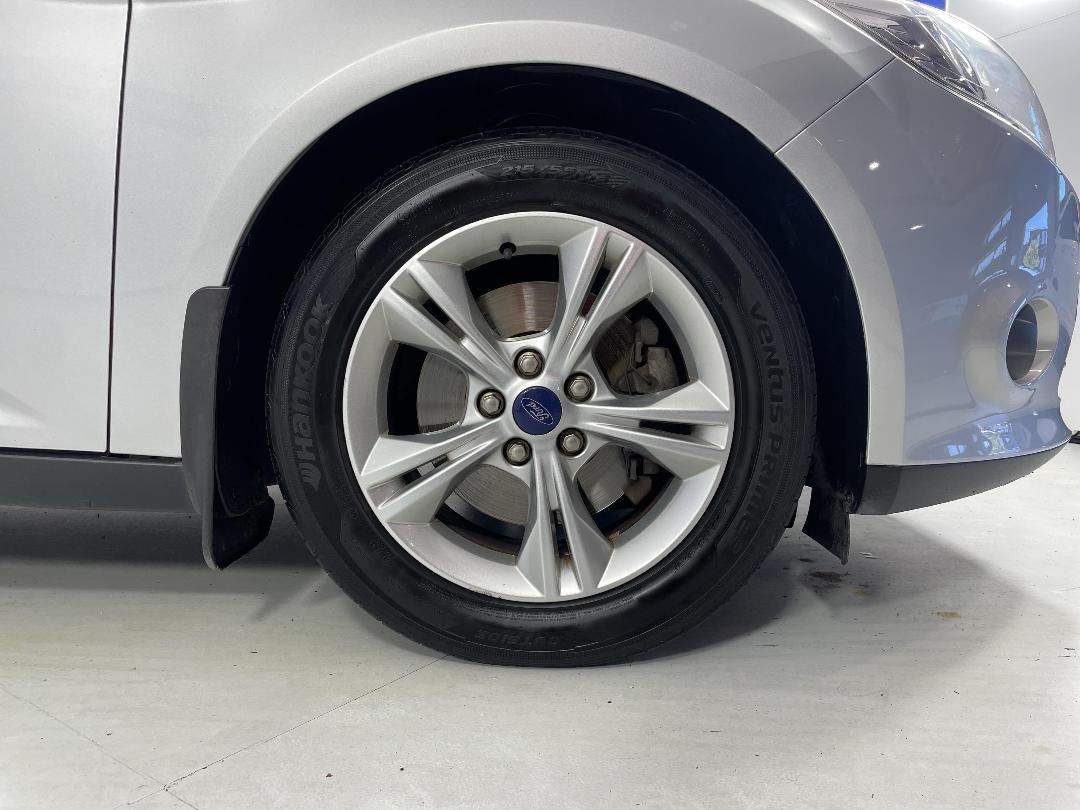 Photo '9' of Ford Focus Photo '9' of Ford Focus