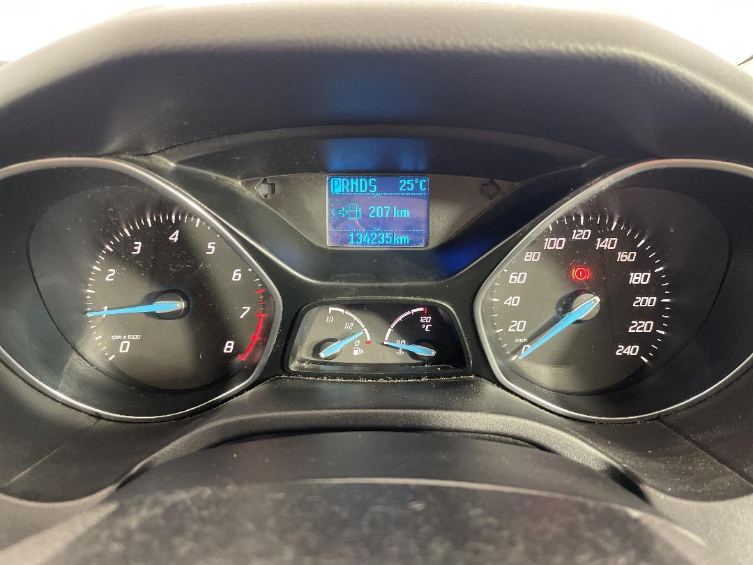 Photo '21' of Ford Focus Photo '21' of Ford Focus