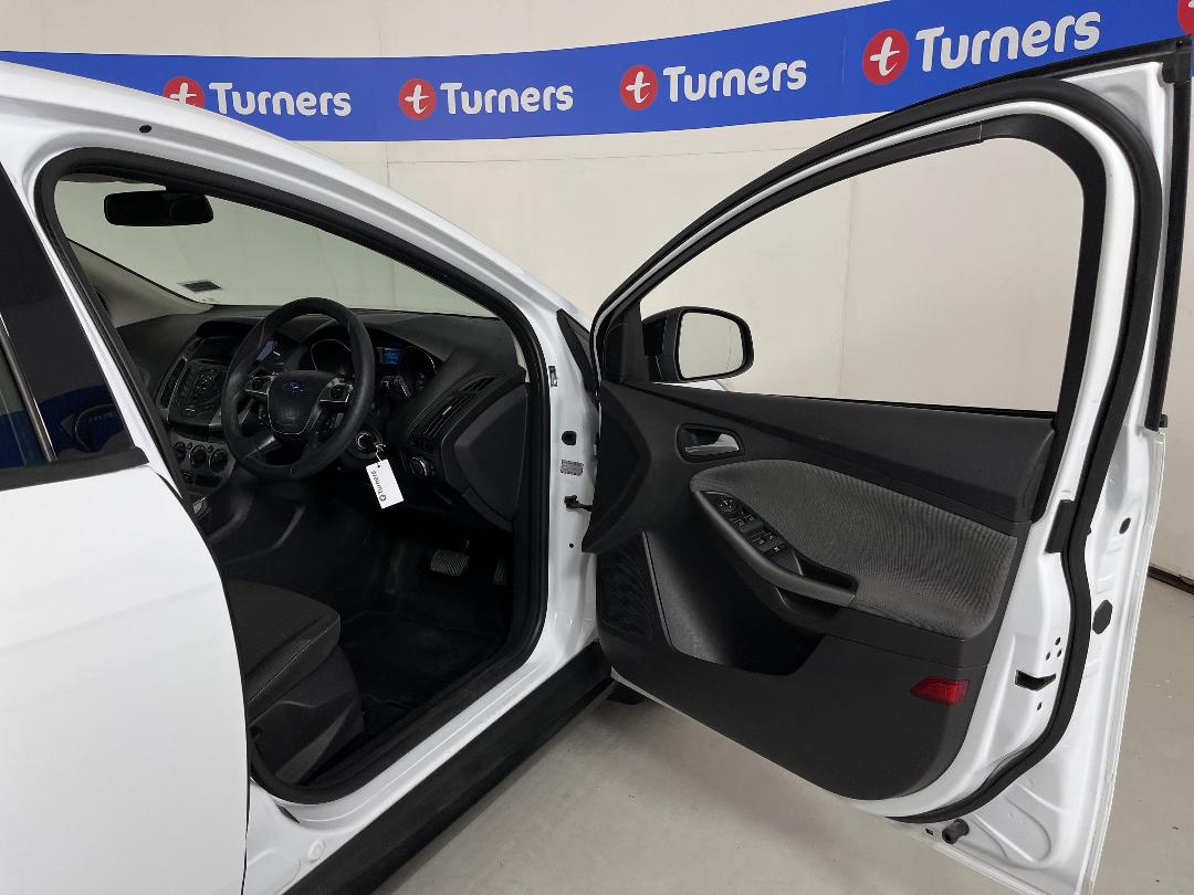 Photo '15' of Ford Focus