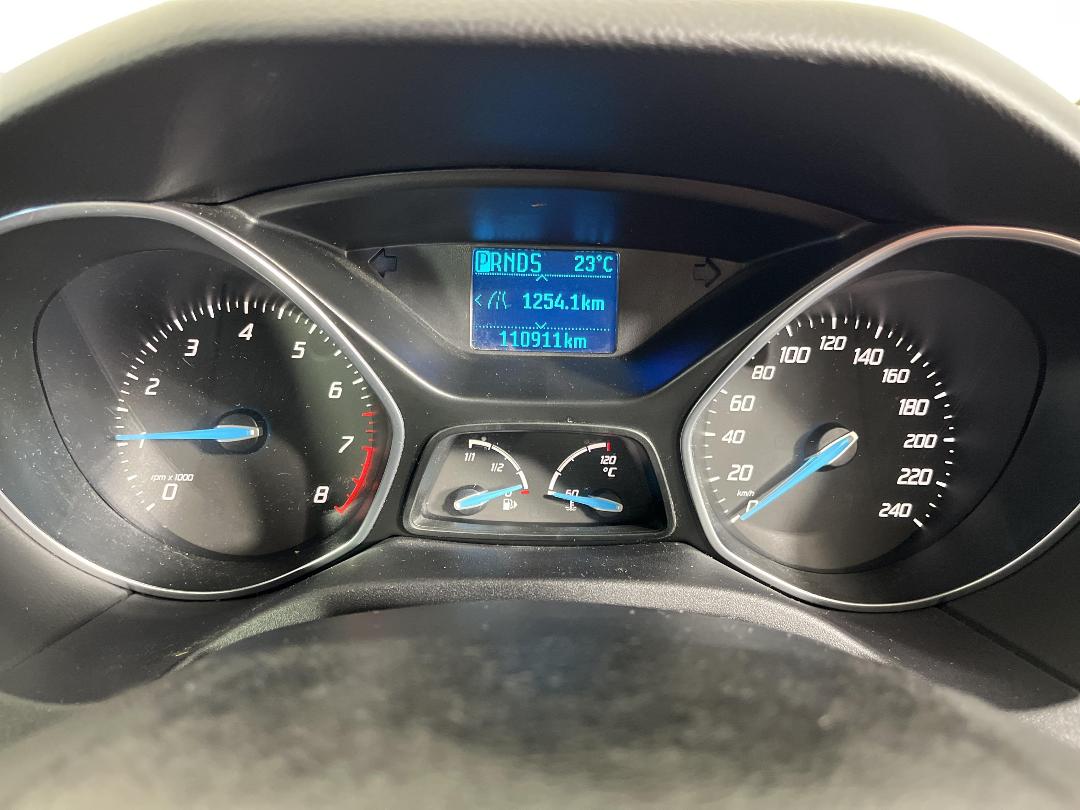 Photo '21' of Ford Focus