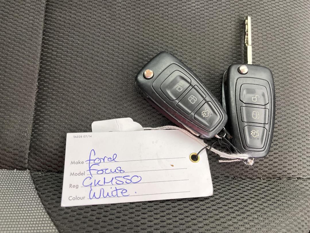 Photo '22' of Ford Focus