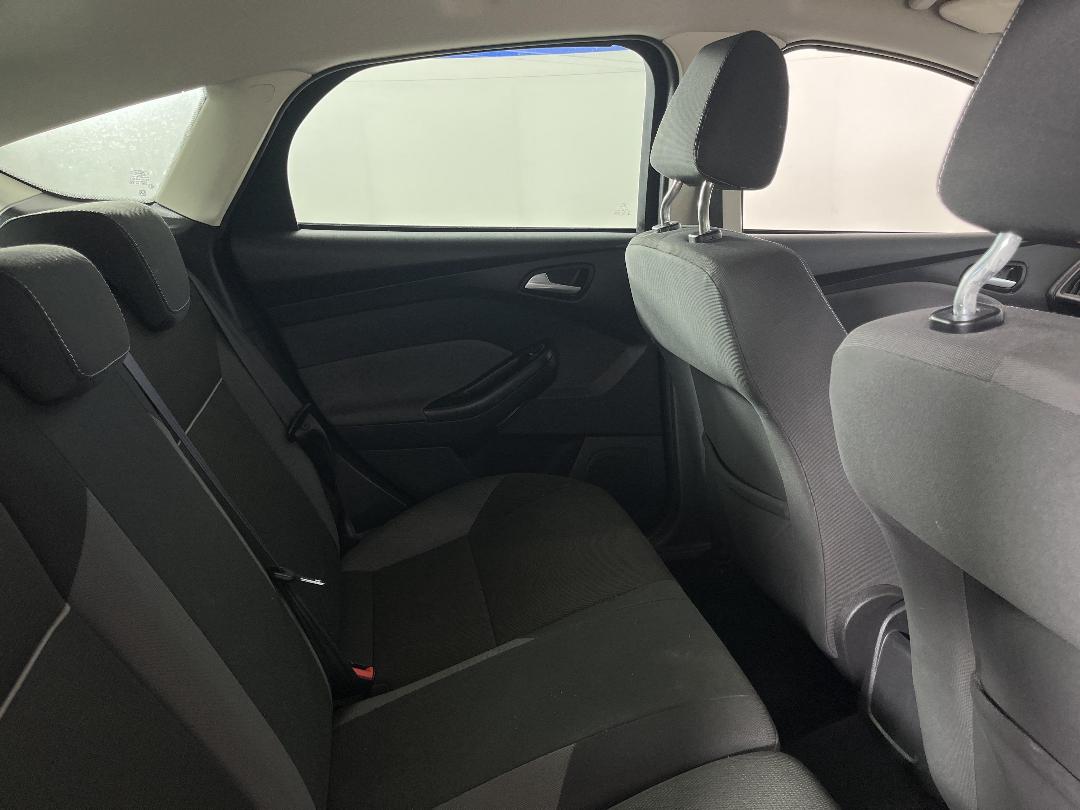 Photo '20' of Ford Focus