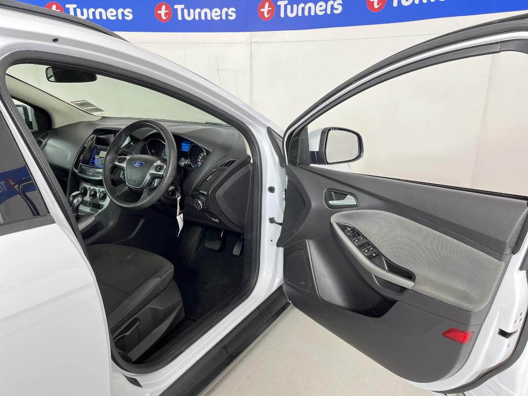 Photo '15' of Ford Focus