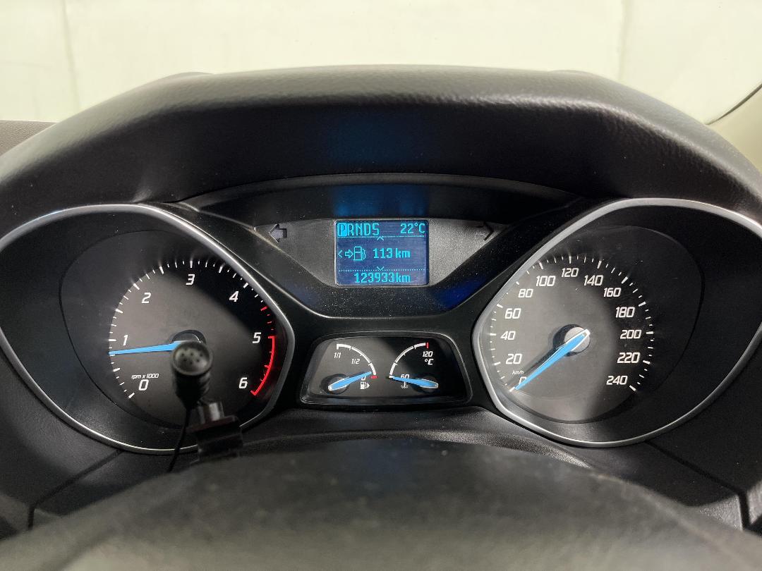 Photo '21' of Ford Focus