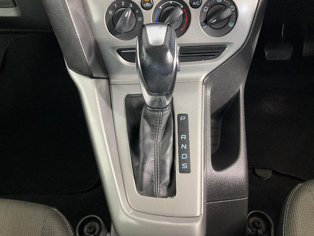 Photo '18' of Ford Focus Photo '18' of Ford Focus