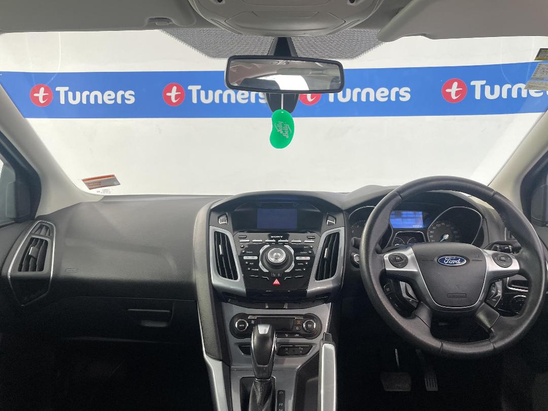 Photo '17' of Ford Focus Photo '17' of Ford Focus