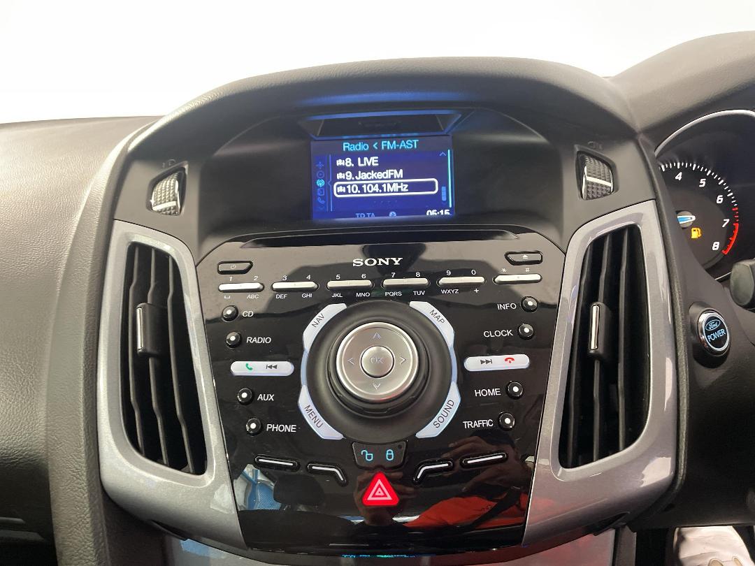 Photo '27' of Ford Focus Photo '27' of Ford Focus