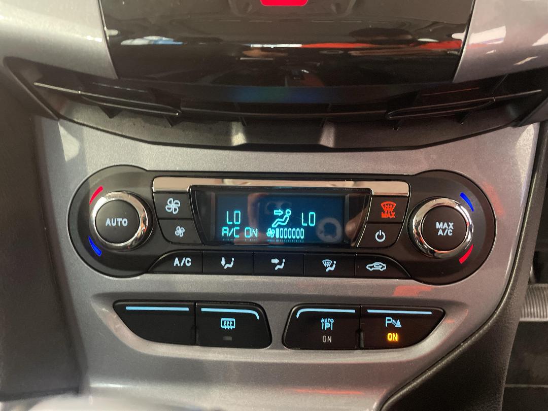 Photo '29' of Ford Focus Photo '29' of Ford Focus