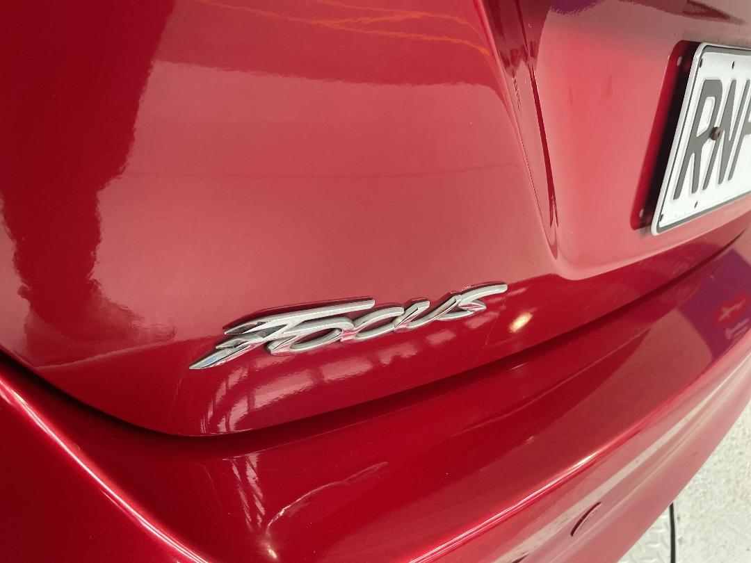 Photo '34' of Ford Focus Photo '34' of Ford Focus