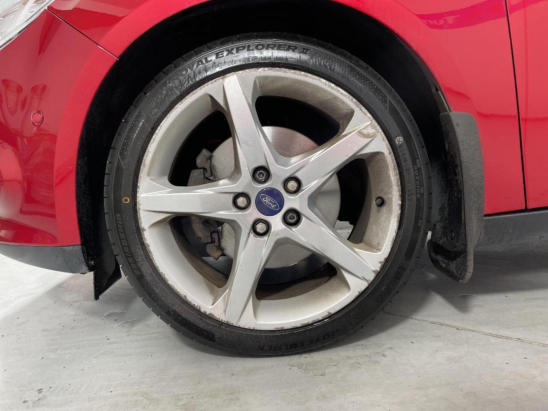 Photo '10' of Ford Focus Photo '10' of Ford Focus