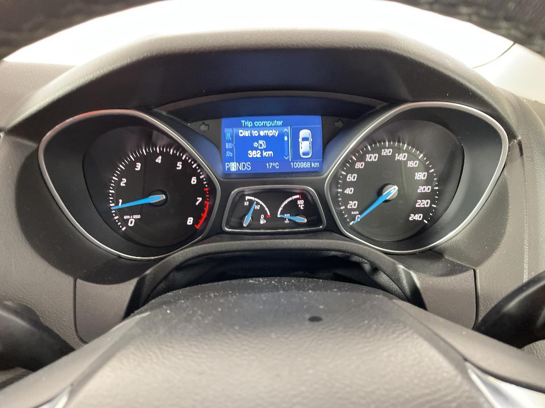 Photo '21' of Ford Focus Photo '21' of Ford Focus