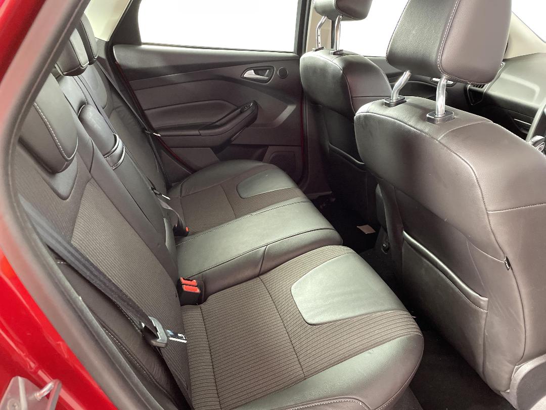 Photo '20' of Ford Focus Photo '20' of Ford Focus