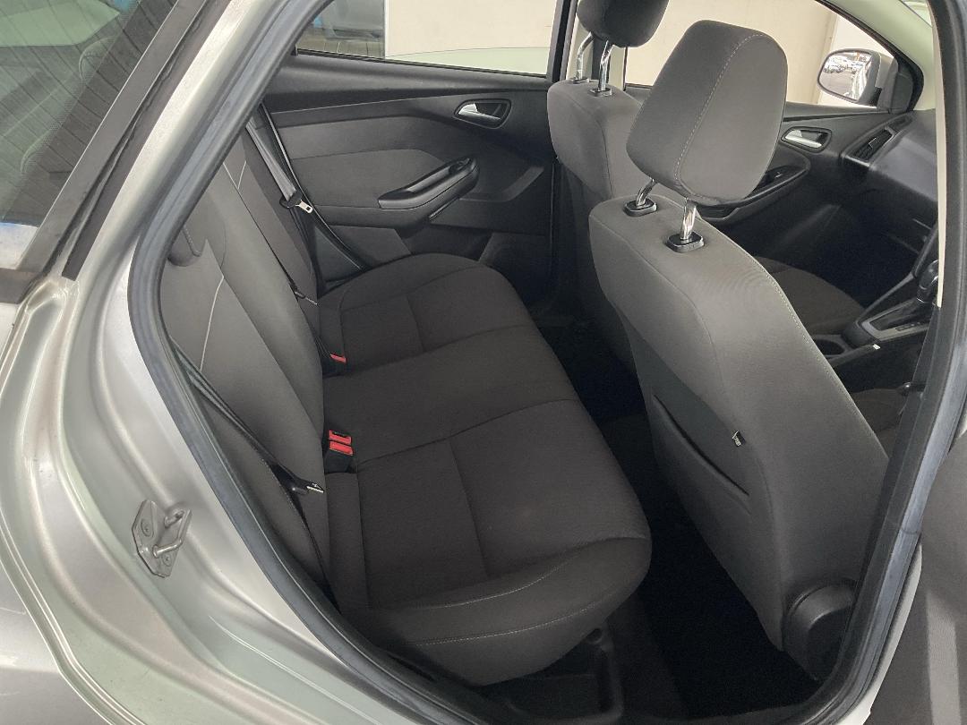 Photo '17' of Ford Focus Trend