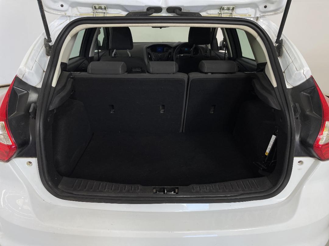 Photo '12' of Ford Focus Ambiente