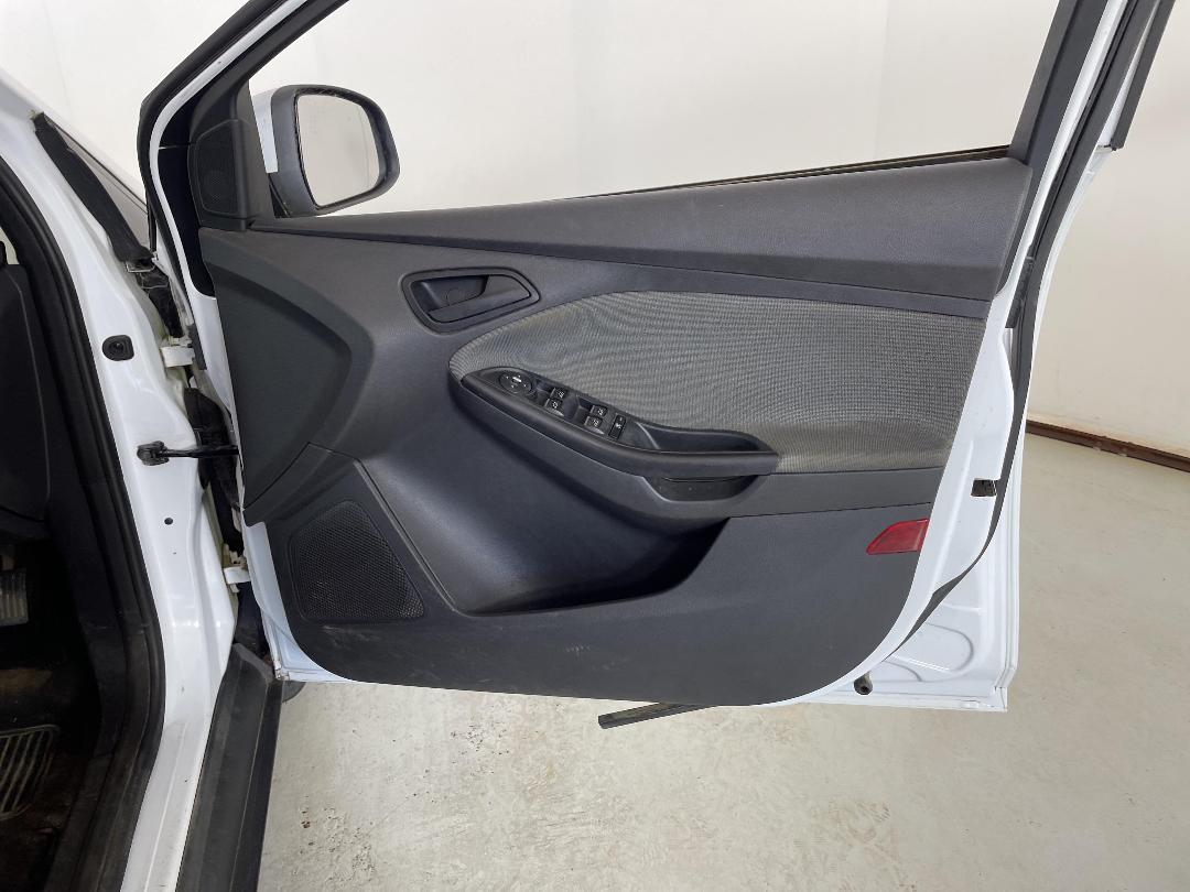 Photo '13' of Ford Focus Ambiente