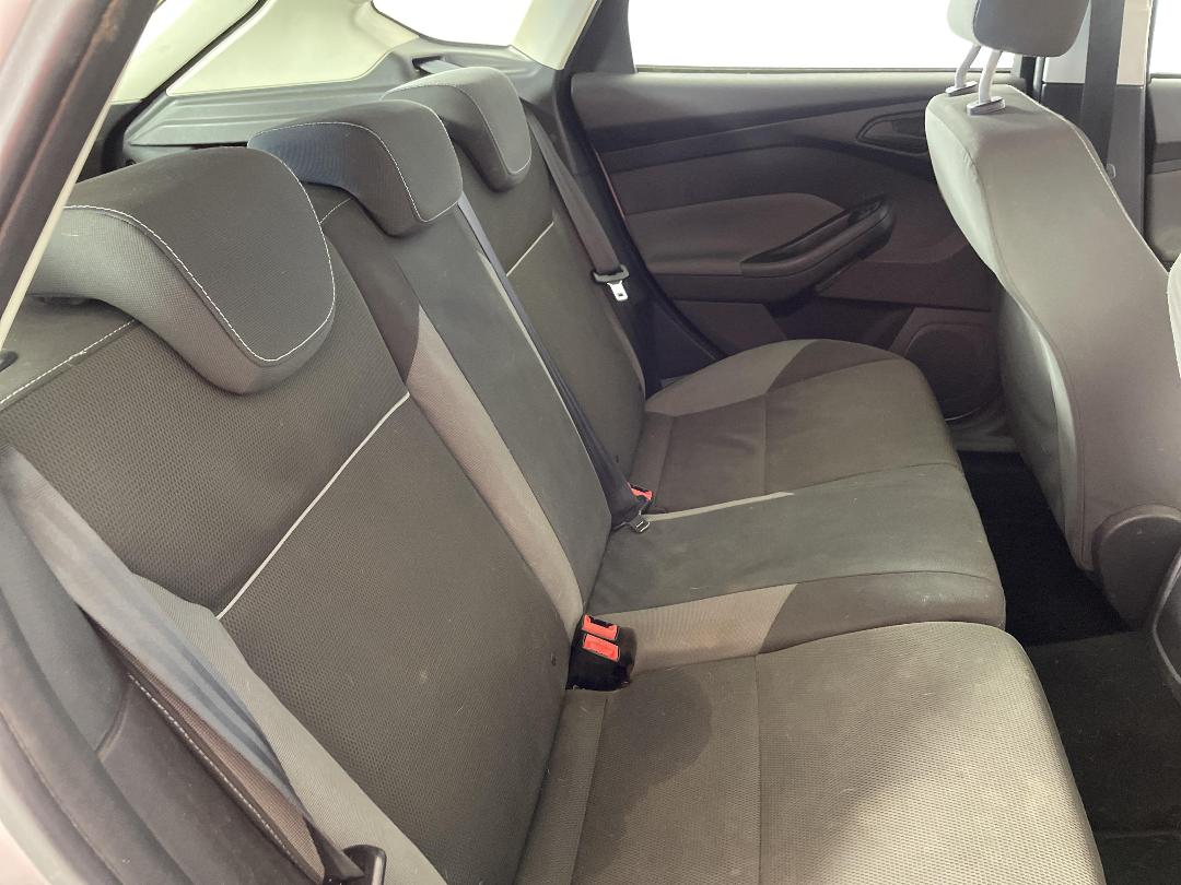 Photo '18' of Ford Focus Ambiente