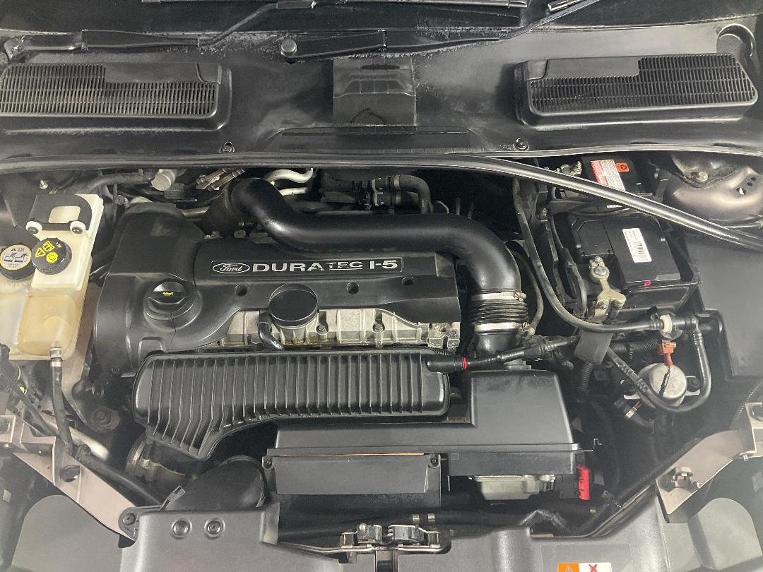 Photo '13' of Ford Kuga