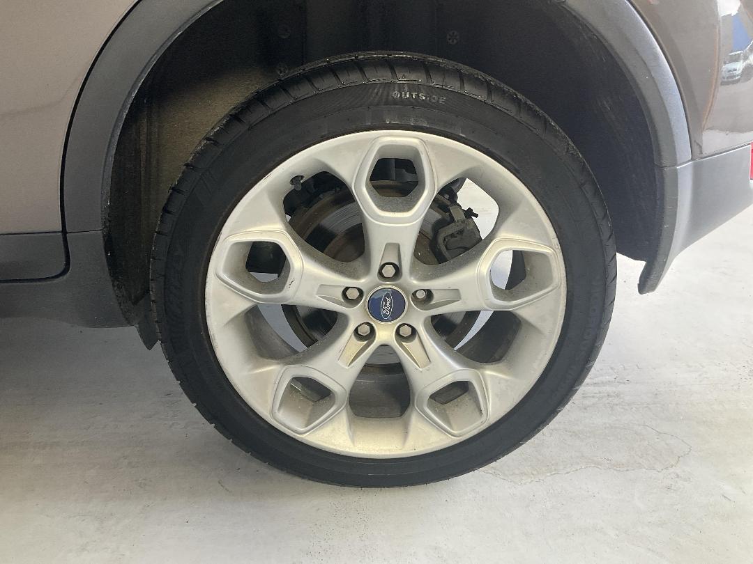 Photo '11' of Ford Kuga