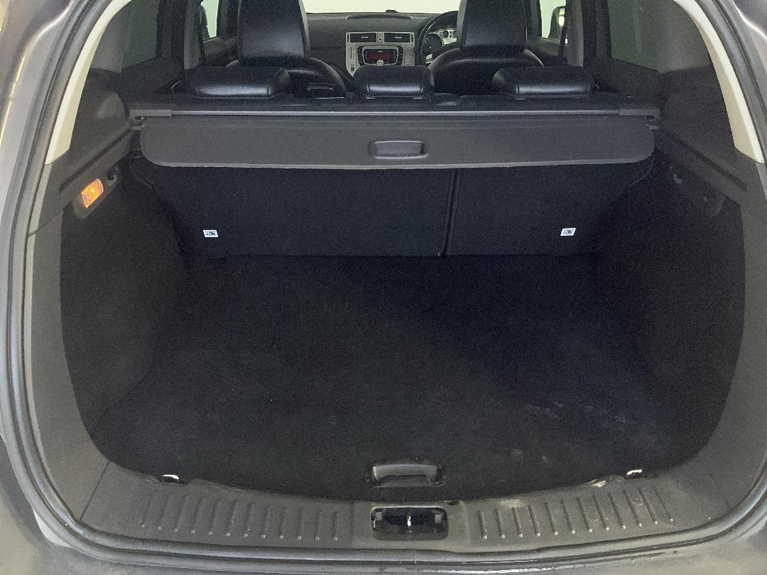 Photo '14' of Ford Kuga