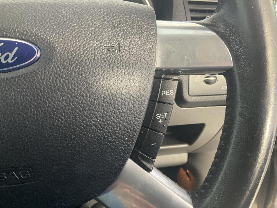 Photo '24' of Ford Kuga