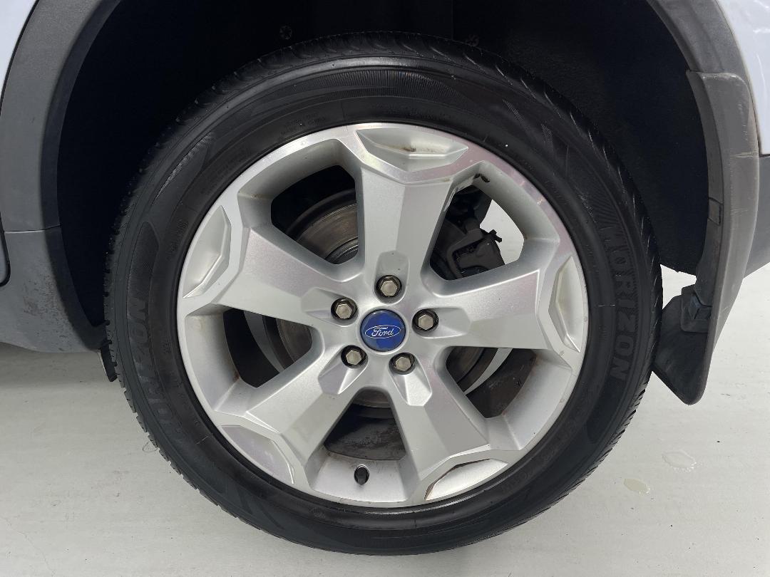 Photo '11' of Ford Kuga