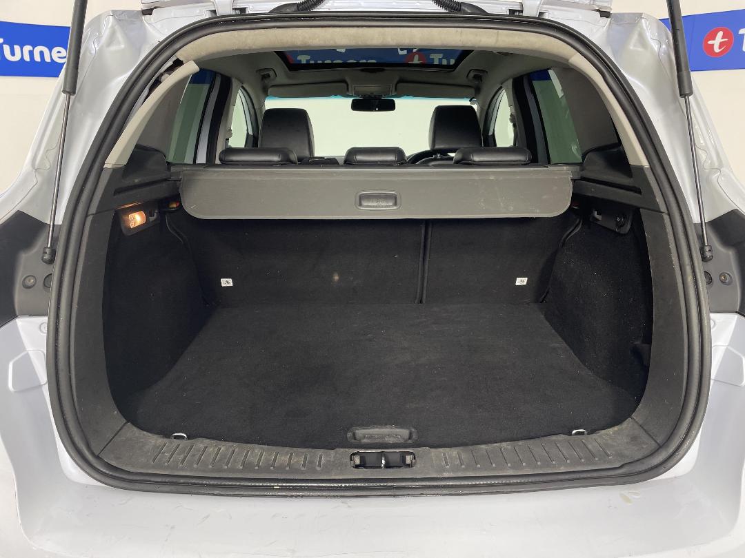 Photo '14' of Ford Kuga