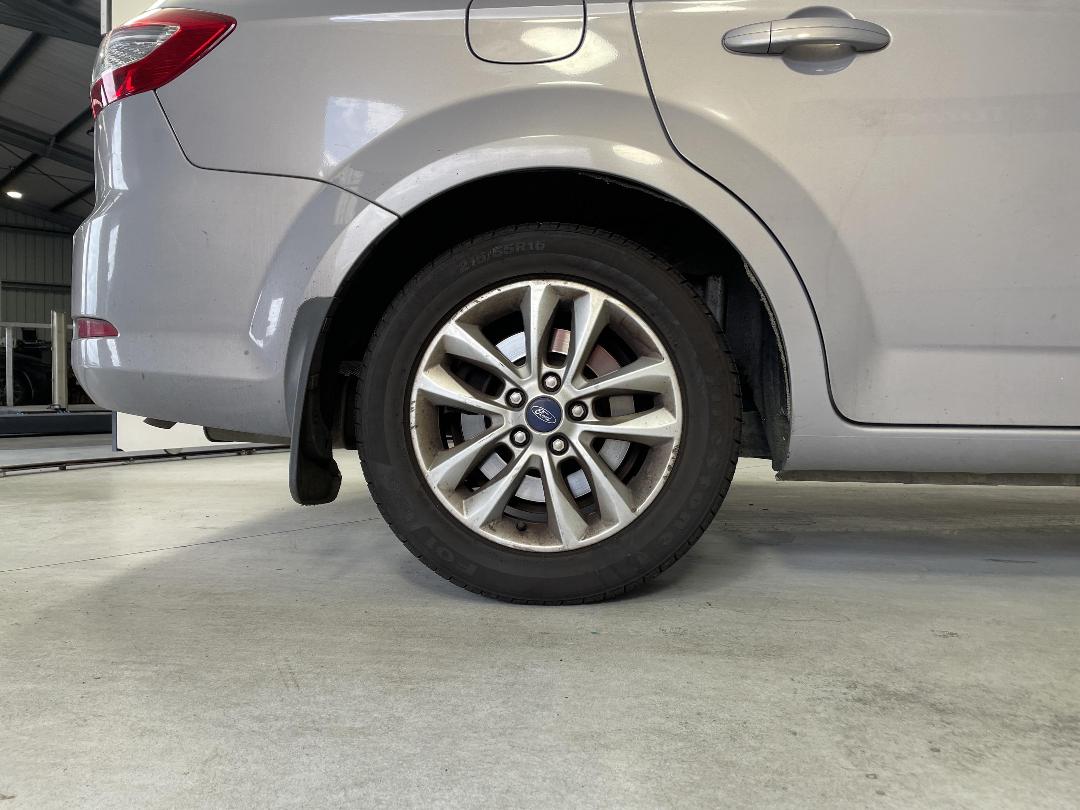 Photo '10' of Ford Mondeo