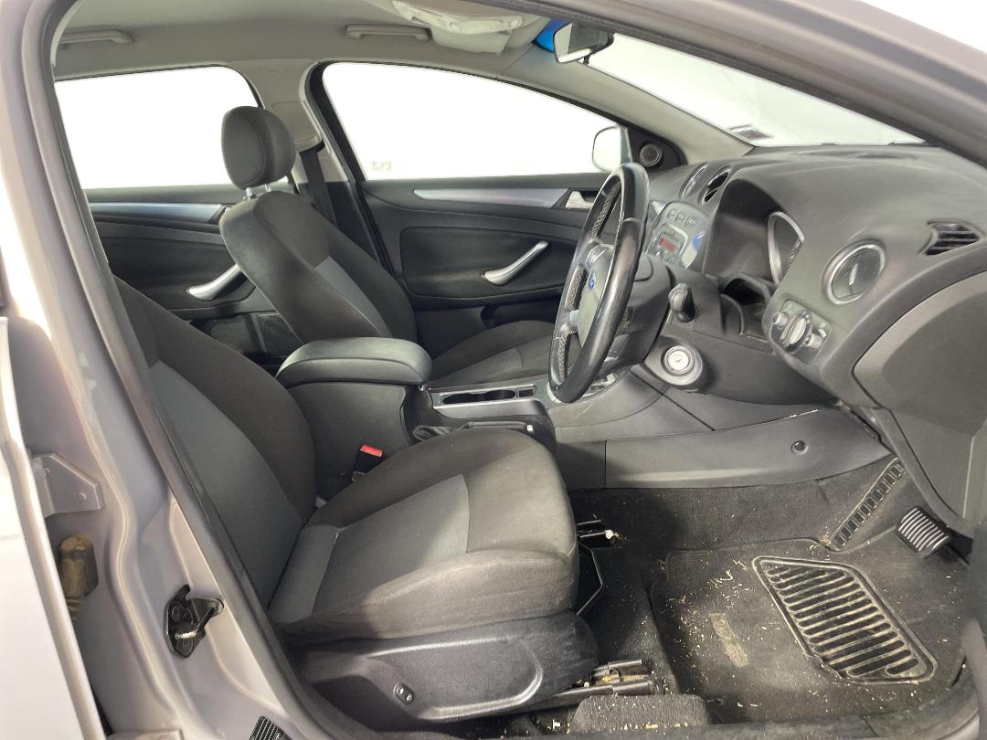 Photo '14' of Ford Mondeo