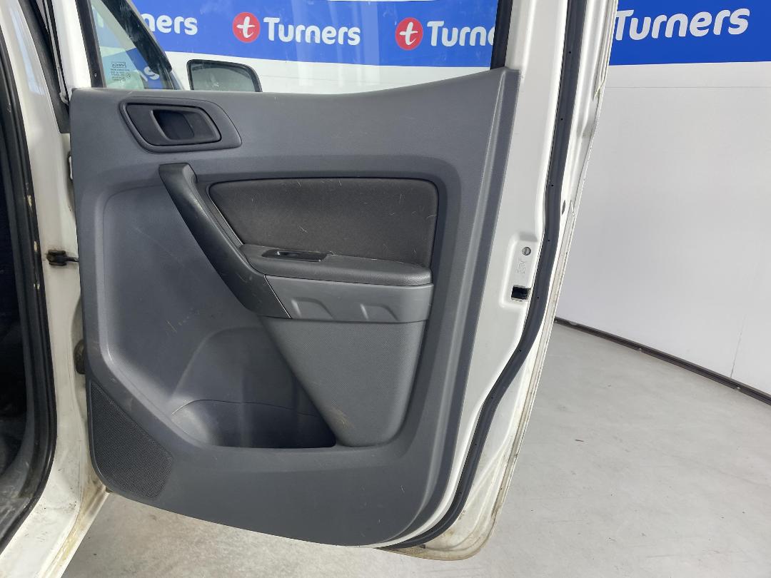 Photo '17' of Ford Ranger TD XL DC W/S