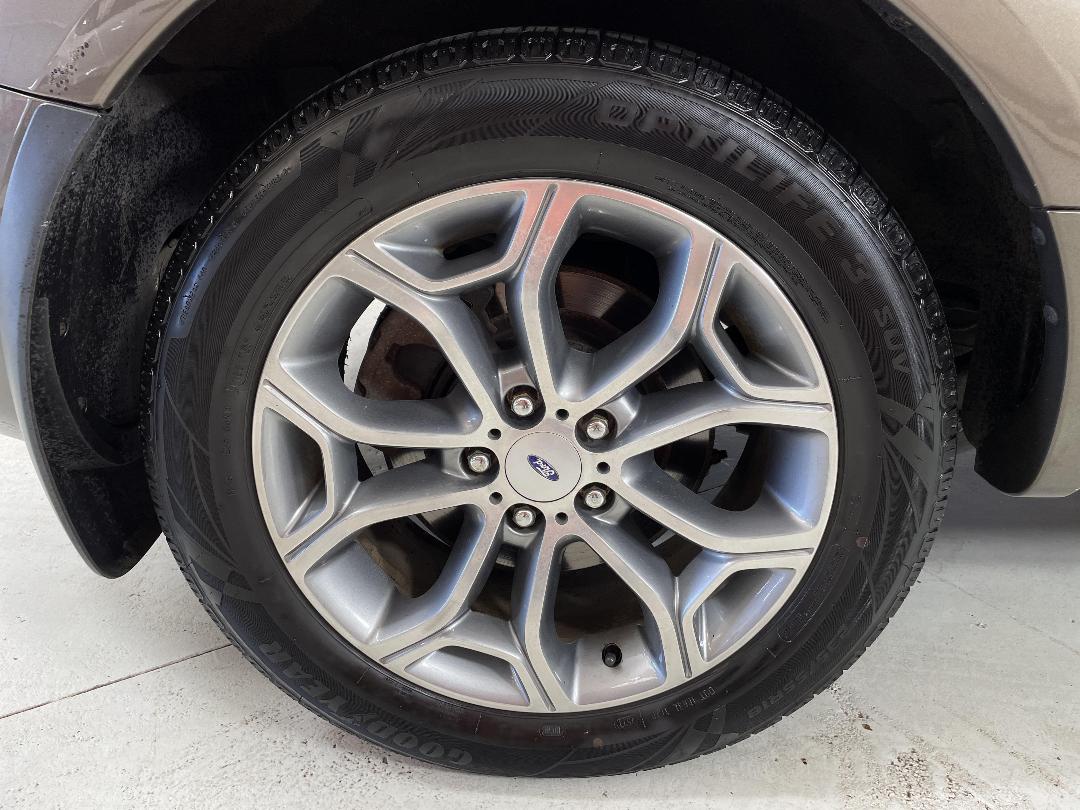 Photo '12' of Ford Territory