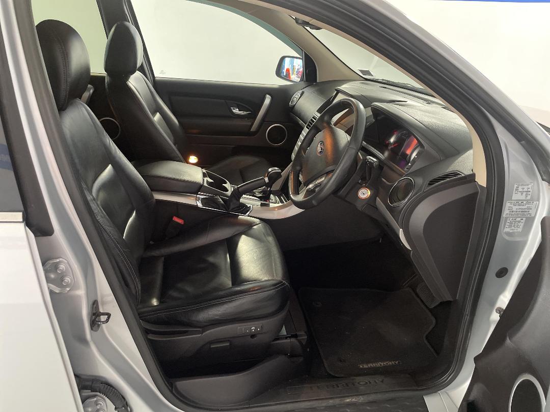 Photo '16' of Ford Territory