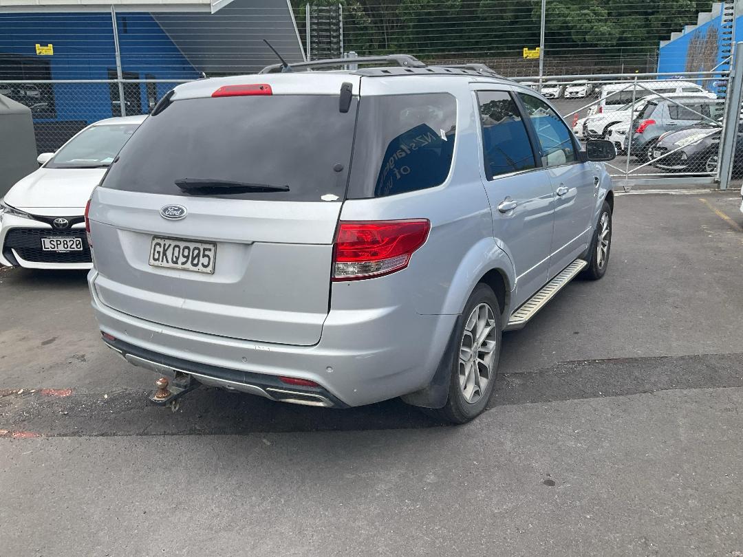 Photo '12' of Ford Territory Titanium